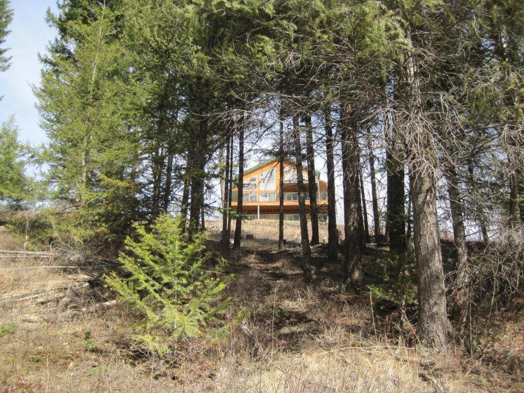 Wild Nature B&B Келоуна Екстериор снимка